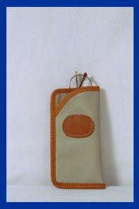 Eye Glass Case ― Totes 'n things
