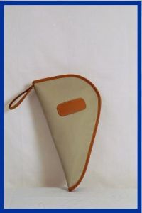 Small Pistol Case ― Totes 'n things